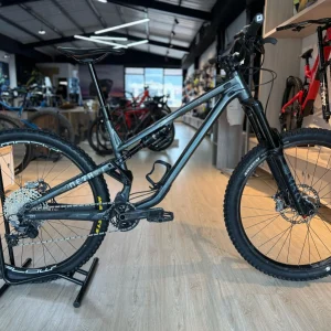 Bicicleta usada Commecal Meta AM29