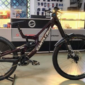 Bicicleta Demo Santa Cruz V10