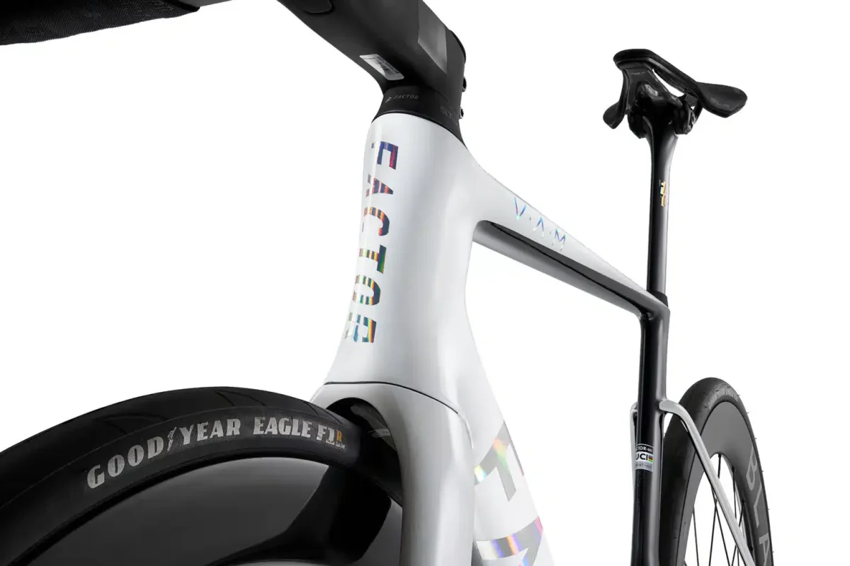 Bicicleta Factor Ostro V.A.M 2.0 - Pearl White - Imagen 8